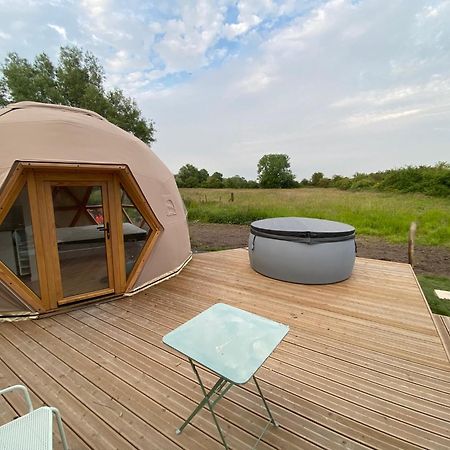 فندق Dome Geodesique - Baie De Somme Favières المظهر الخارجي الصورة